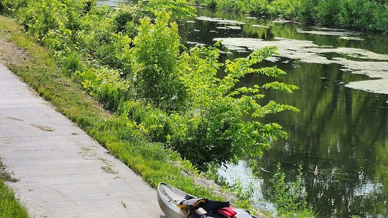 Hennepin Canal Pkwy Trail - Geneseo, IL