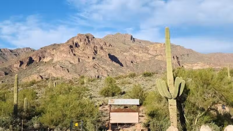 Hieroglyphic Trailhead - Gold Canyon, AZ
