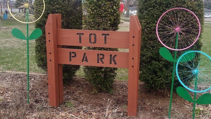 Tot Park - Griffith, IN