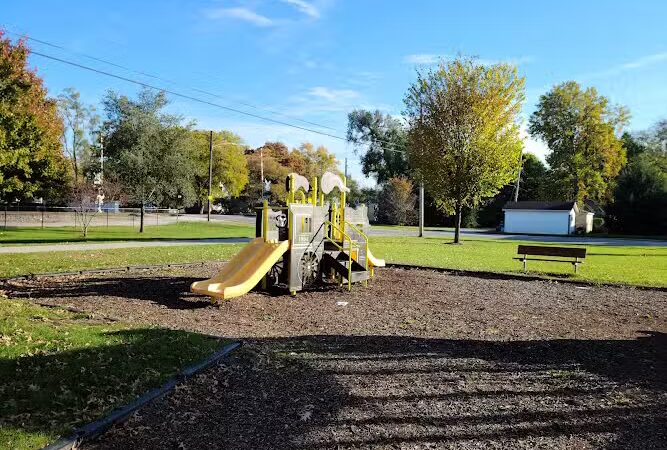 Tot Park - Griffith, IN