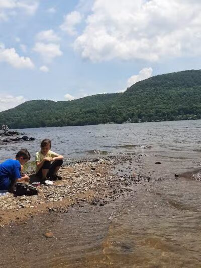 Sacandaga Lake Picnic Place - Hadley, NY