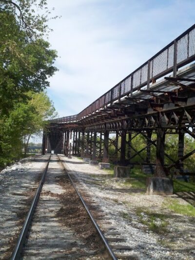 Montebello Nature Area - Hamilton, IL