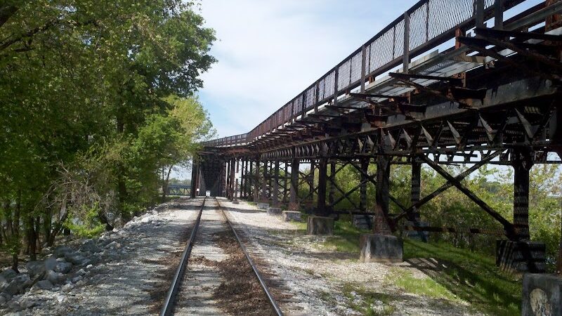 Montebello Nature Area - Hamilton, IL