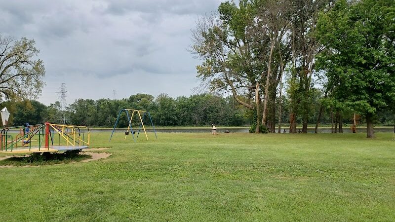 Hampton Heritage Park - Hampton, IL