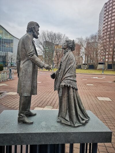 Mortensen Riverfront Plaza - Hartford, CT