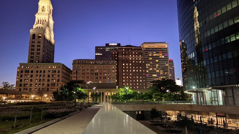 Mortensen Riverfront Plaza - Hartford, CT