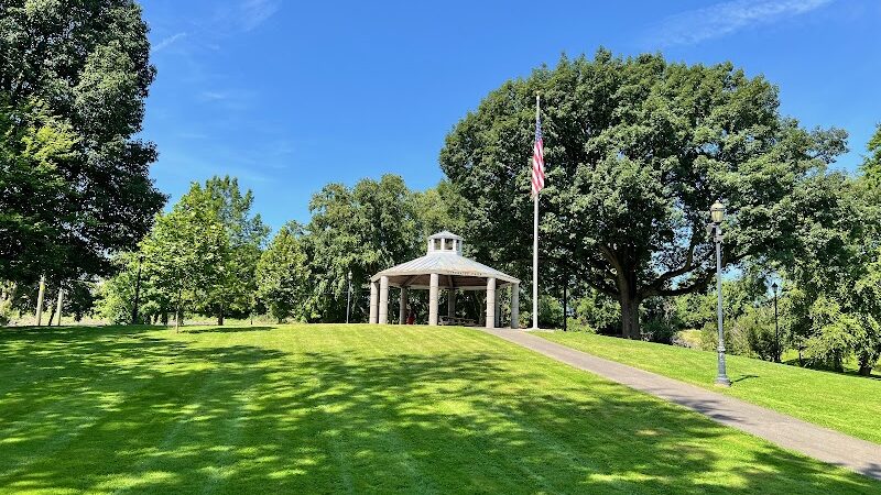 Riverside Park - Hartford, CT