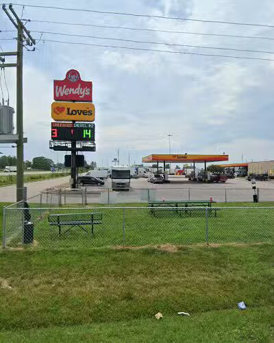 Dog Park at Love's Travel Stops - Haubstadt, IN