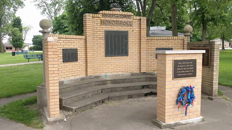 Central Park - Henry, IL