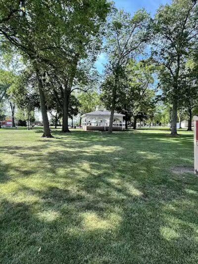 Central Park - Henry, IL