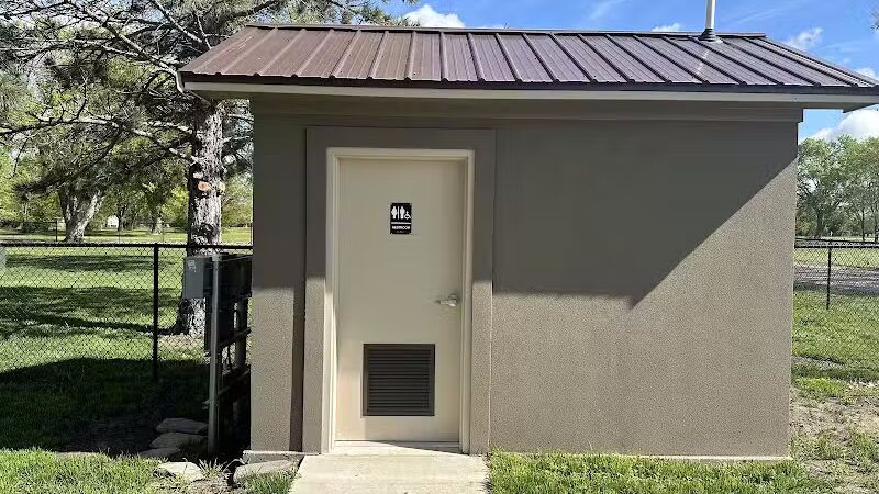 Hickory Dog Park & Playground - Hesston, KS