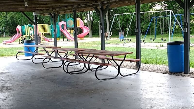 Hillsdale Park - Hillsdale, IL