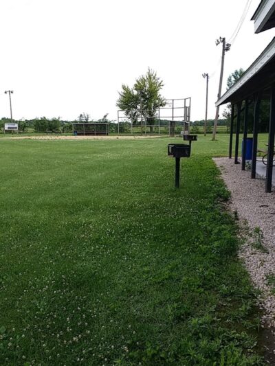 Hillsdale Park - Hillsdale, IL