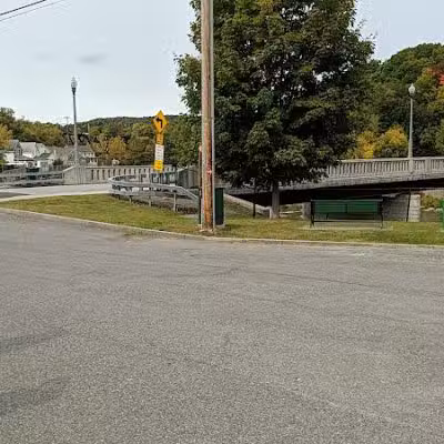 Hoosick River Greenway Access & Parking - Hoosick Falls, NY