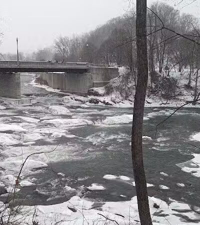 Hoosick River Greenway Access & Parking - Hoosick Falls, NY