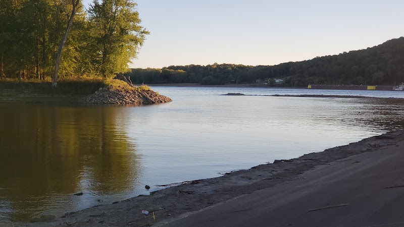 Park-N-Fish Recreation Area - Hull, IL