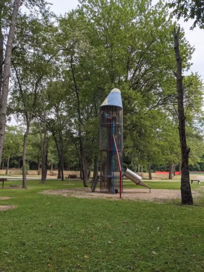 Hutson Memorial Park - Hutsonville, IL