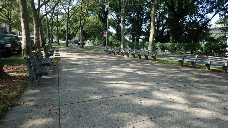 Foch Sitting Area - Jamaica, NY