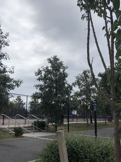 Berry Lane Park Dog Run - Jersey City, NJ