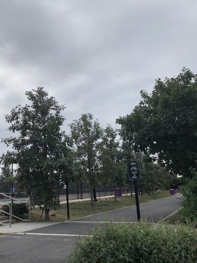 Berry Lane Park Dog Run - Jersey City, NJ