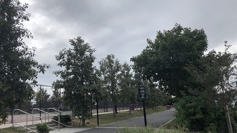 Berry Lane Park Dog Run - Jersey City, NJ