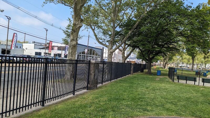 Lincoln Park Mini Dog Run - Jersey City, NJ