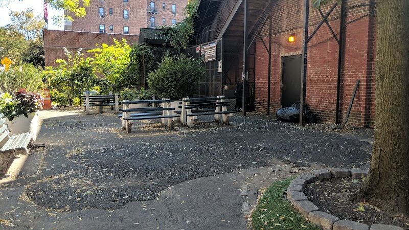 Kew Gardens Cinema Park - Kew Gardens, NY
