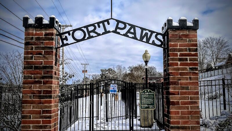 Fort Paws Dog Park - Kingston, TN