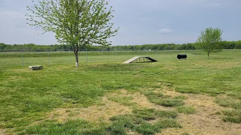 Trula Cain Memorial Dog Park - Lamar, MO