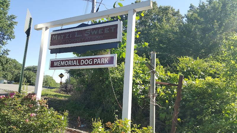 Mitzi L. Sweet Memorial Dog Park - Lawrenceburg, TN