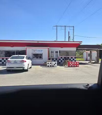 Lawrenceville Drive-Inn - Lawrenceville, IL