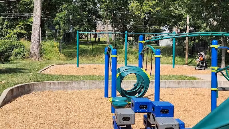 Gillette Park - Lenexa, KS