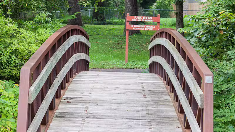 Flat Rock Creek Park - Lenexa, KS