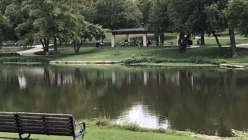 Sar-Ko-Par Trails Park - Lenexa, KS