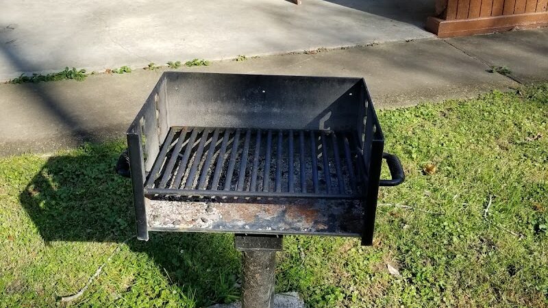 Ratcliff Park - Lewistown, IL