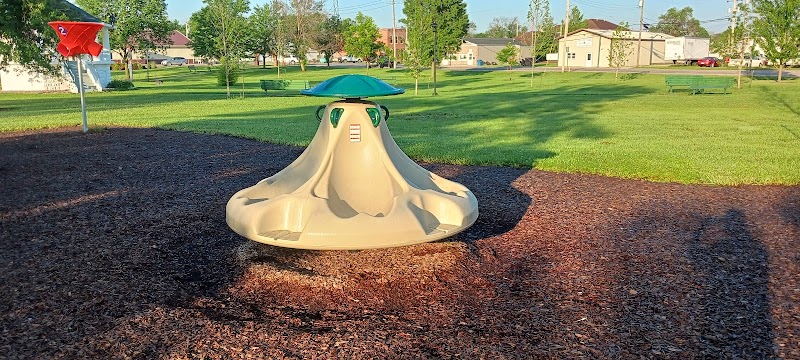 Lewistown Memorial Park - Lewistown, MO