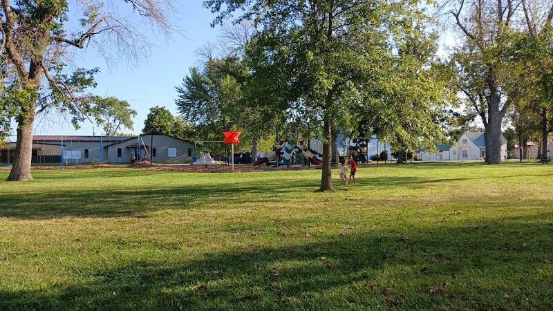 Lewistown Memorial Park - Lewistown, MO