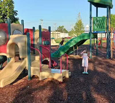 Lewistown Memorial Park - Lewistown, MO