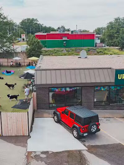 Urban Hound Dog Park & Bar - Lincoln, NE