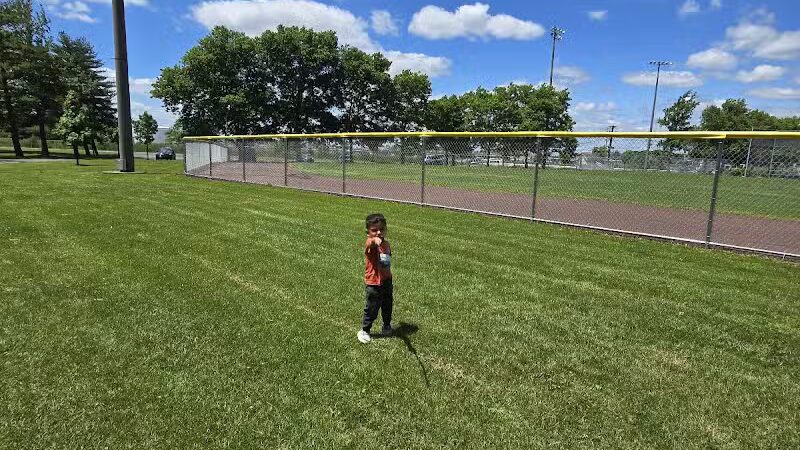 Memorial Field Park - Linden, NJ