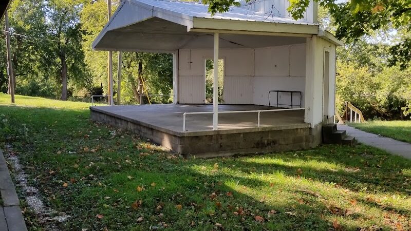 Riverside Park - London Mills, IL