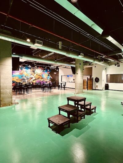 Wag & Bone - Long Island City, NY