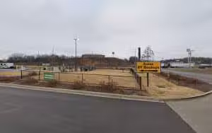 Dog Park at Love's Travel Stops - Loudon, TN