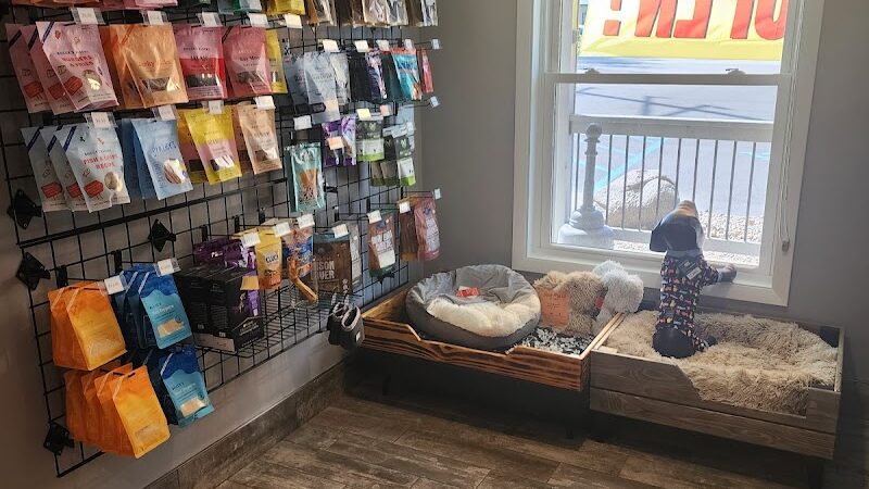 Off Leash Grooming and Retail - Lowell, IN