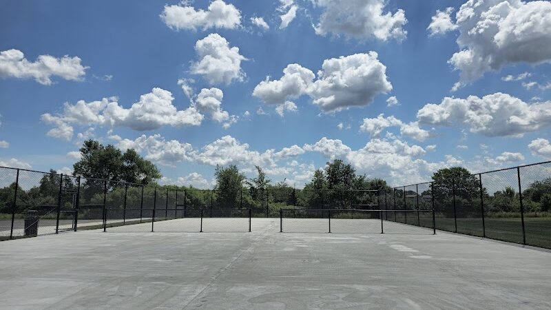 Pickleball Courts - Lowell, IN