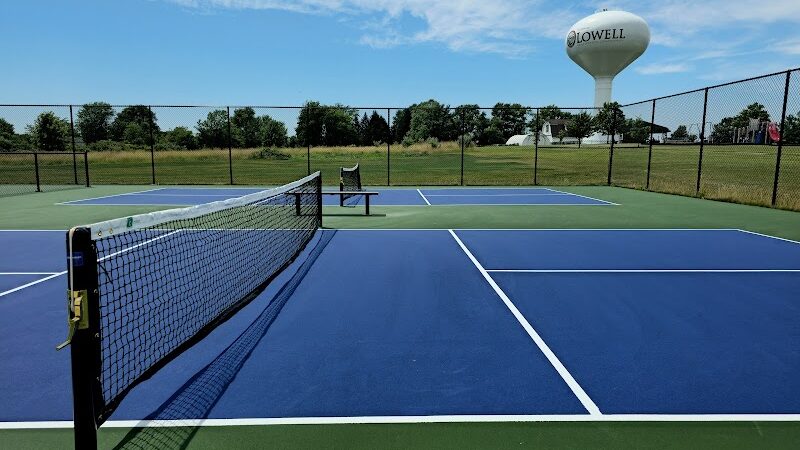 Pickleball Courts - Lowell, IN