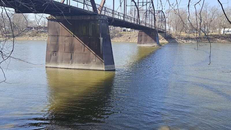 Lyndon Bridge Park & Shelter - Lyndon, IL