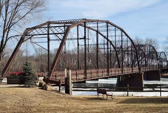 Lyndon Bridge Park & Shelter - Lyndon, IL