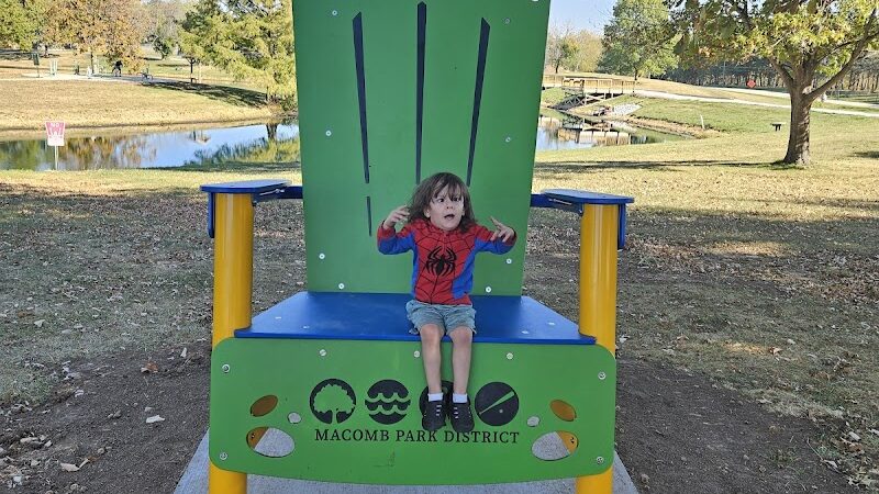 Jackie & Dave Thompson Dog Park - Macomb, IL