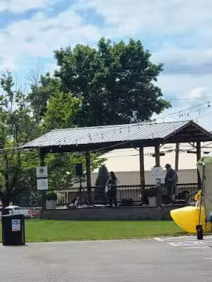 Memorial Park - Madisonville, TN